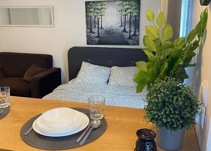 Na Skraju Lasu * Jasien (Bytow)